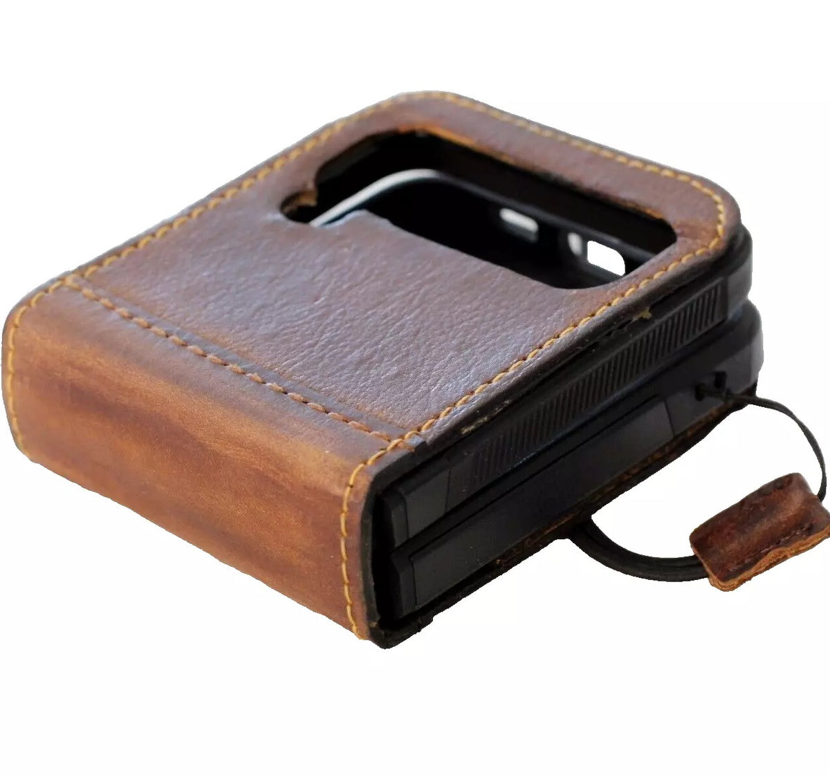 Handmade leather phone case for Galaxy Z Flip series by DAVISCASE, featuring vintage design with mini Tree of Life detail.
