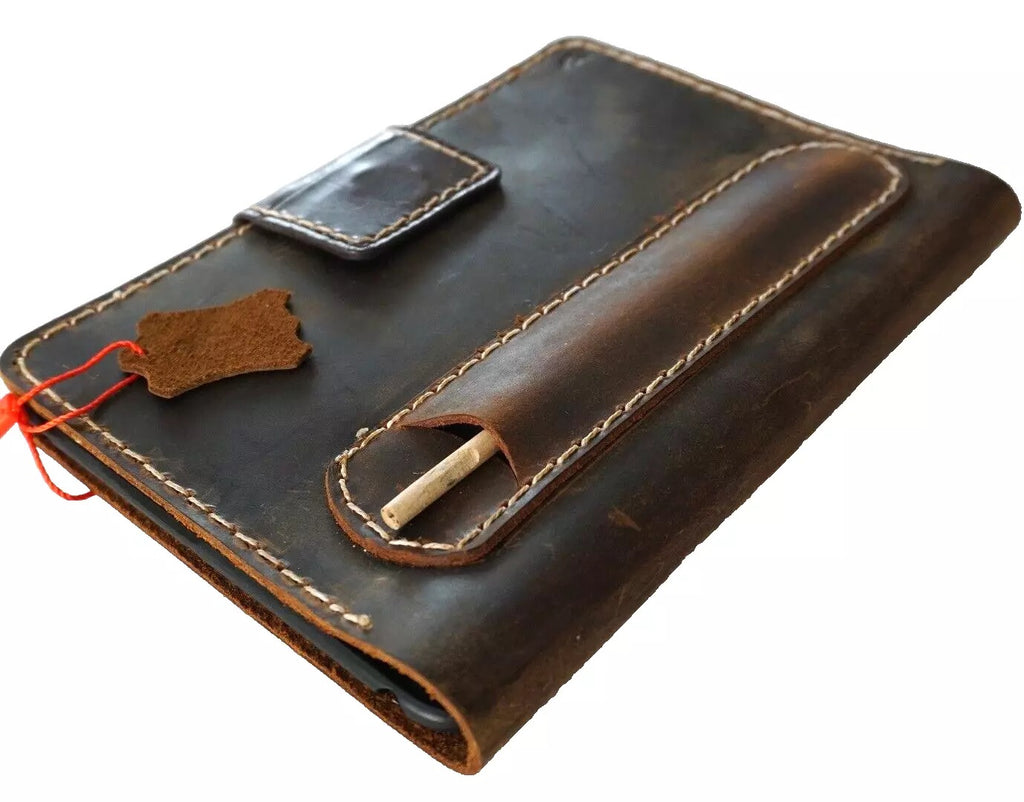 Genuine leather case for Apple iPad Mini 6, 5, 4, 3, and iPad Pro cover from DAVISCASE, featuring handcrafted design and pen holder.