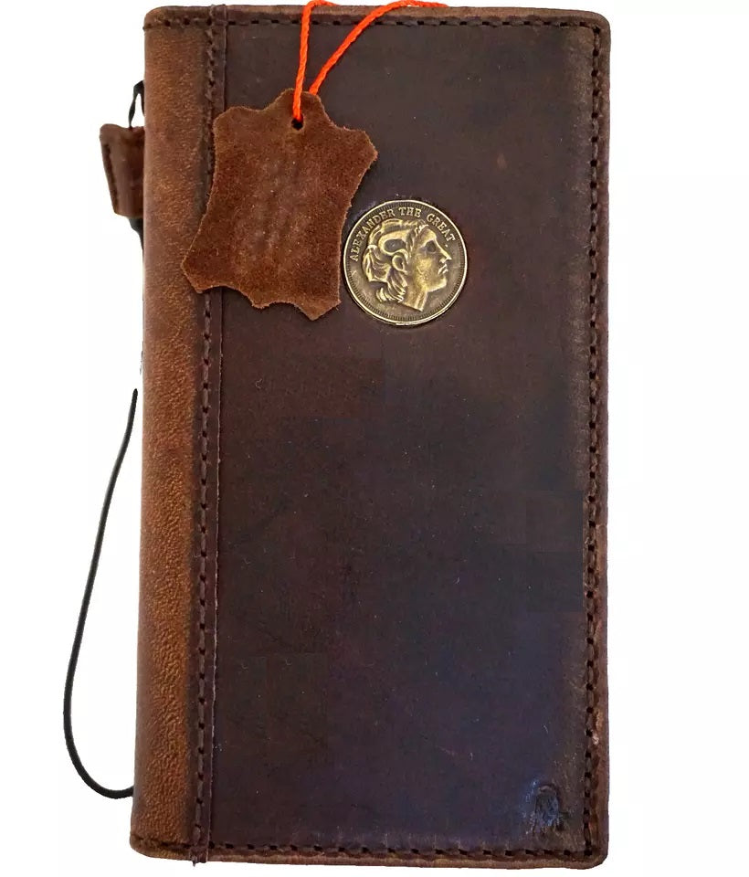 Handmade leather phone case by DAVISCASE for Galaxy S series, Z Fold, and A series with wallet and mini coin pocket.