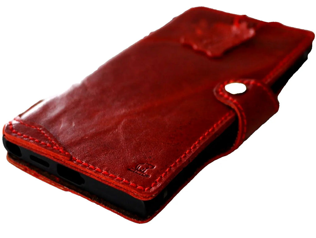 Handmade genuine leather wallet case for Galaxy S26, S24, S25 Ultra FE Plus, Z Fold8, in red wine, with clasp and full grain texture.