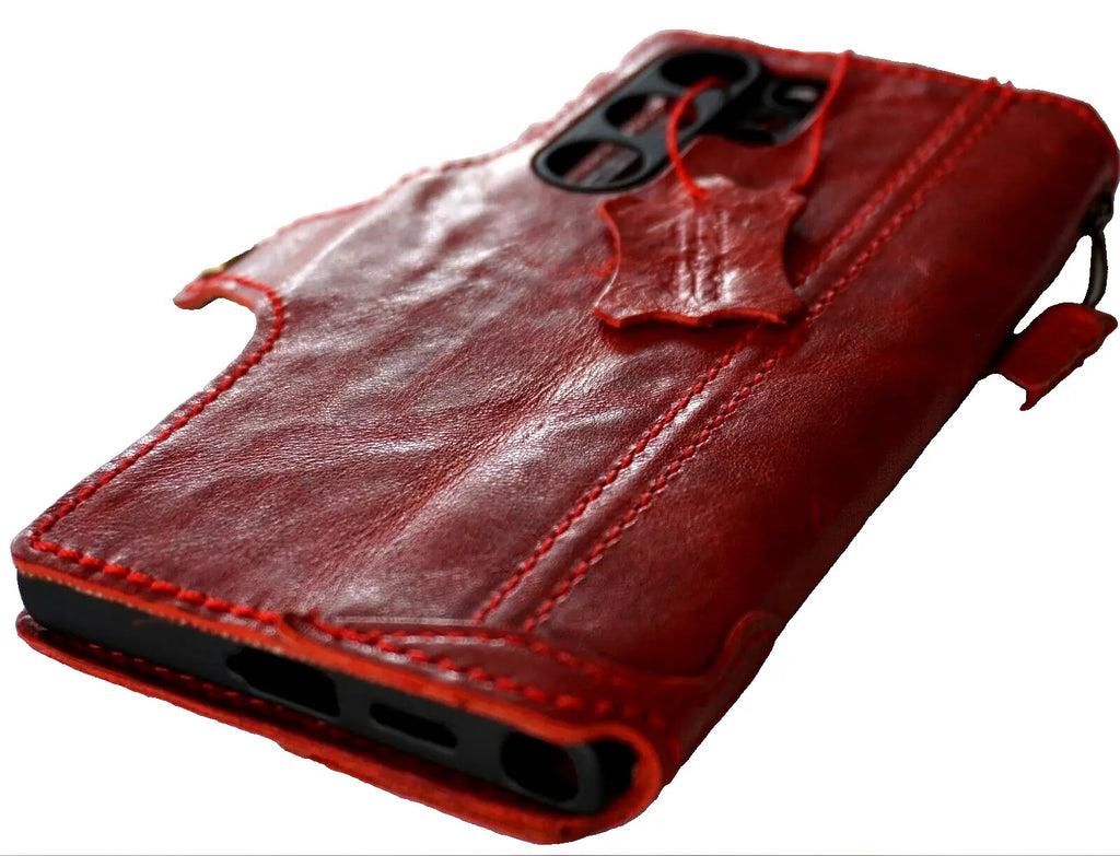 Handmade genuine leather phone case by DAVISCASE for Galaxy S24, S25, S26 Ultra, Note Plus, Z Fold 8, in red wine color.