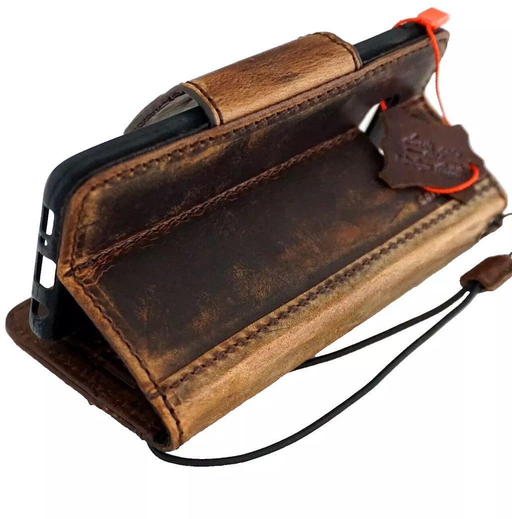 Genuine leather Google Pixel case by DAVISCASE with magnetic closure, book wallet style, featuring retro Jesus cross design.