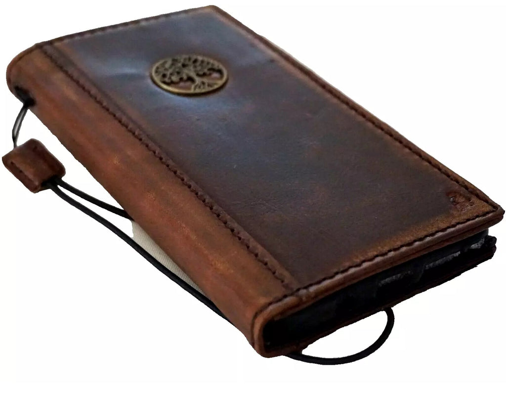 Genuine leather Google Pixel 7 Pro case by DAVISCASE with Tree of Life design, wallet-style stand, retro luxury look.