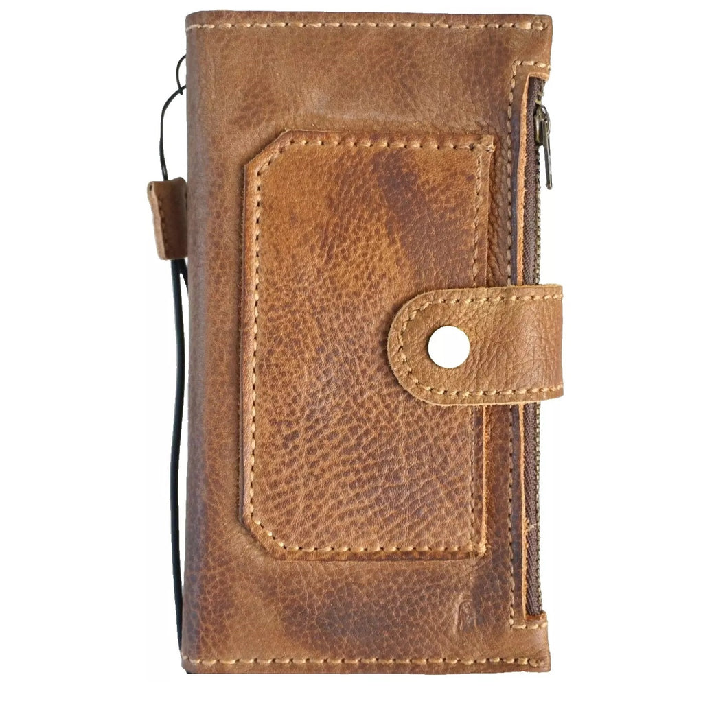 Handmade genuine leather phone case by DAVISCASE for Samsung Galaxy S22, S21, S20, Z Fold 3-7, with wallet and zipper features.