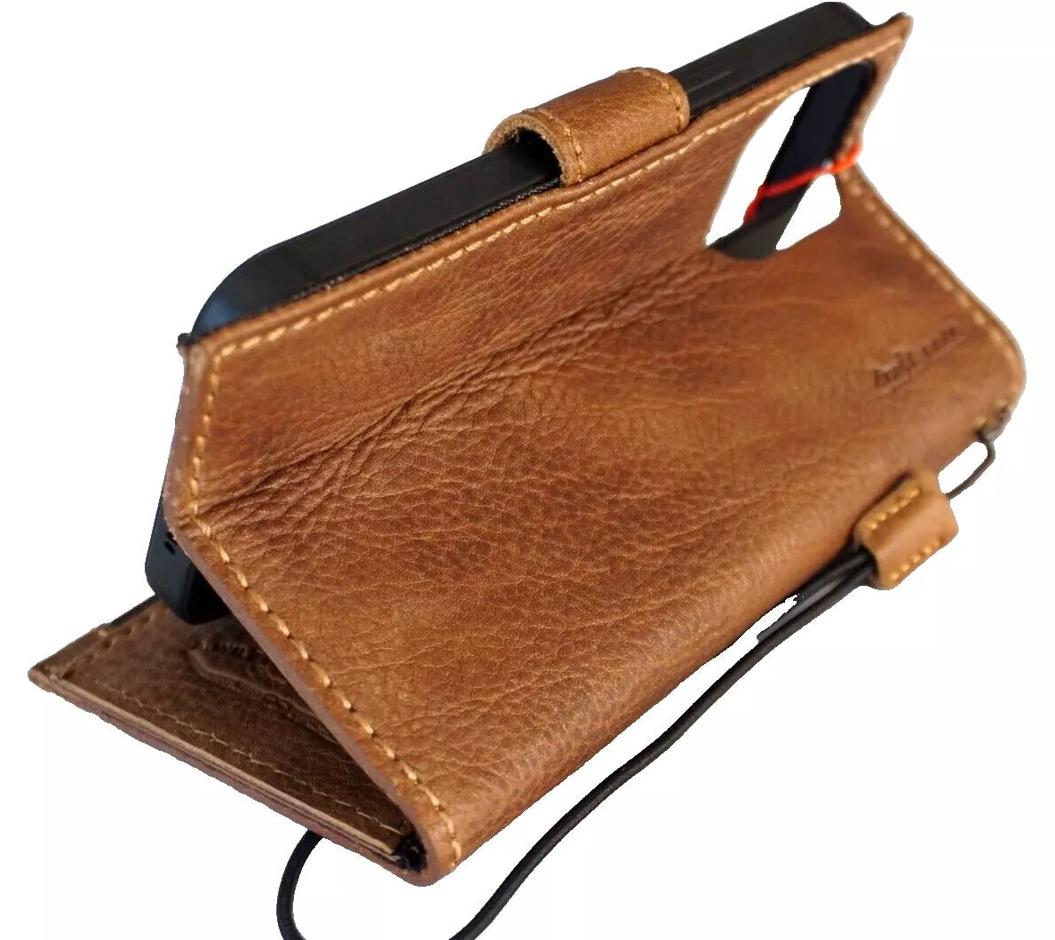 Genuine leather Google Pixel phone case by DAVISCASE, vintage fold book wallet with zipper for Pixel 10, 9, 8A, 6, and XL models.