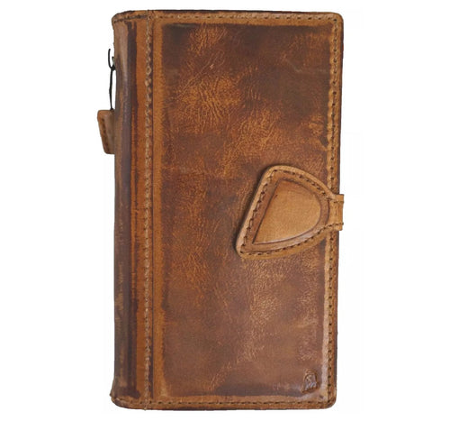 Handmade leather Daviscase D-Clasp Smoked Galaxy phone case with D-clasp closure, showcasing a stylish smoked galaxy design.
