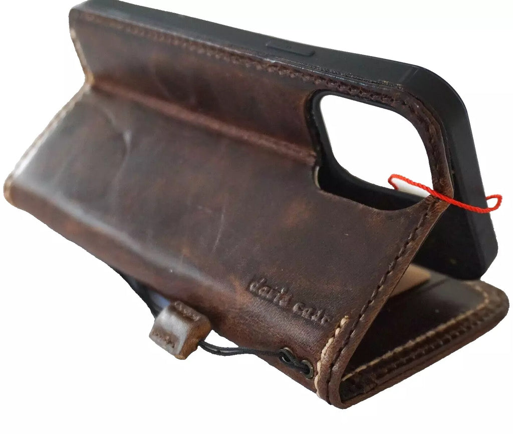 Handcrafted genuine leather phone case for iPhone 11-16 Pro Max and SE, with wallet design and magnetic sew closure by DAVISCASE.