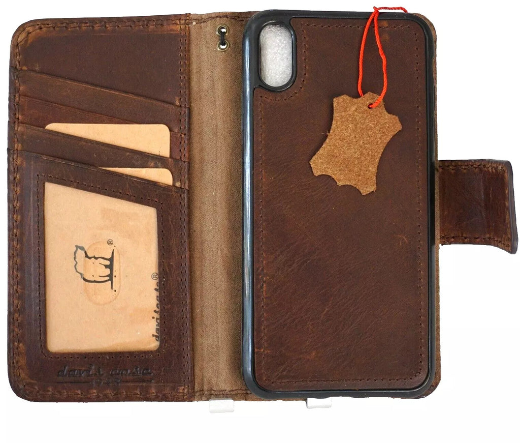 Handmade genuine leather phone case for iPhone 13-16 Pro Max with removable wallet, magnetic closure, by DAVISCASE.