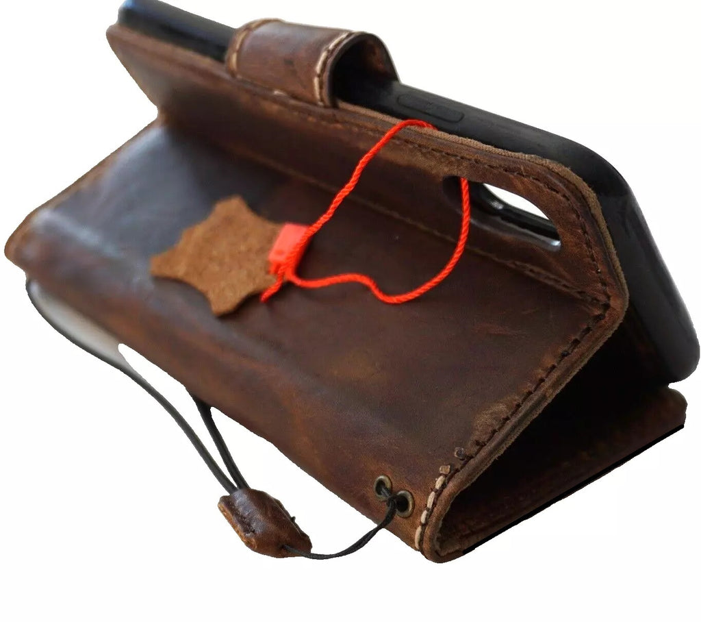 Handmade genuine leather phone case for iPhone 13-16 Pro Max with removable wallet, magnetic closure, by DAVISCASE.