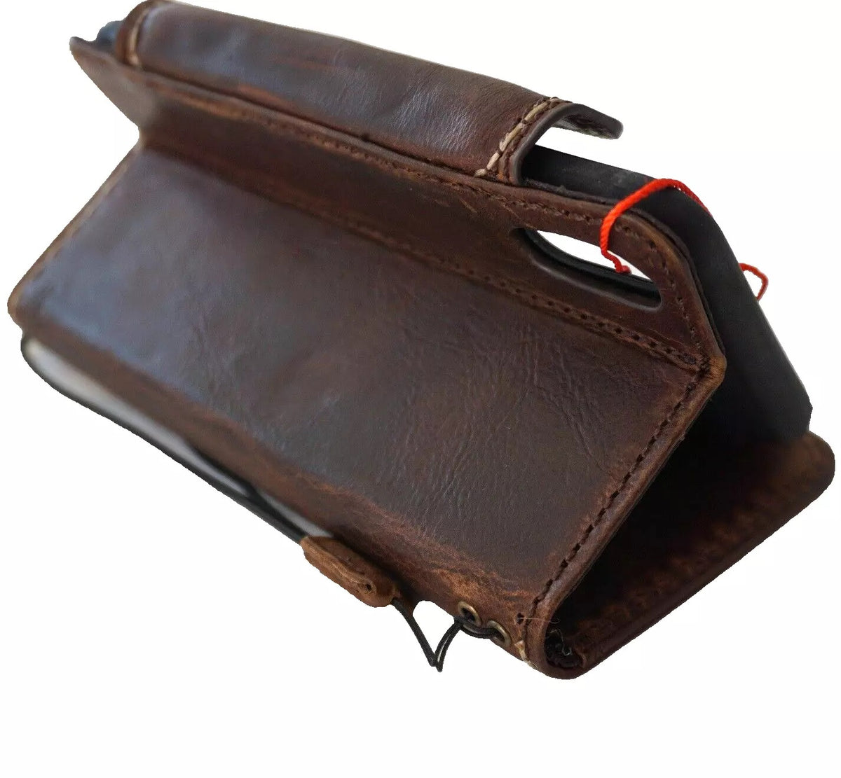 Genuine leather wallet phone case for Google Pixel models by DAVISCASE, with magnetic closure and hand-sewn button details.