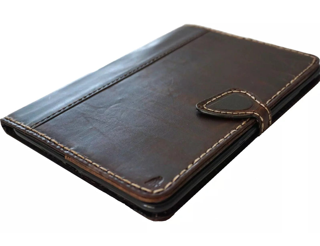 Handmade genuine leather case for Apple iPad Mini 7, 6, 5, 4, 3, and Pro 9.7-inch, by DAVISCASE, featuring hand-sewn craftsmanship.