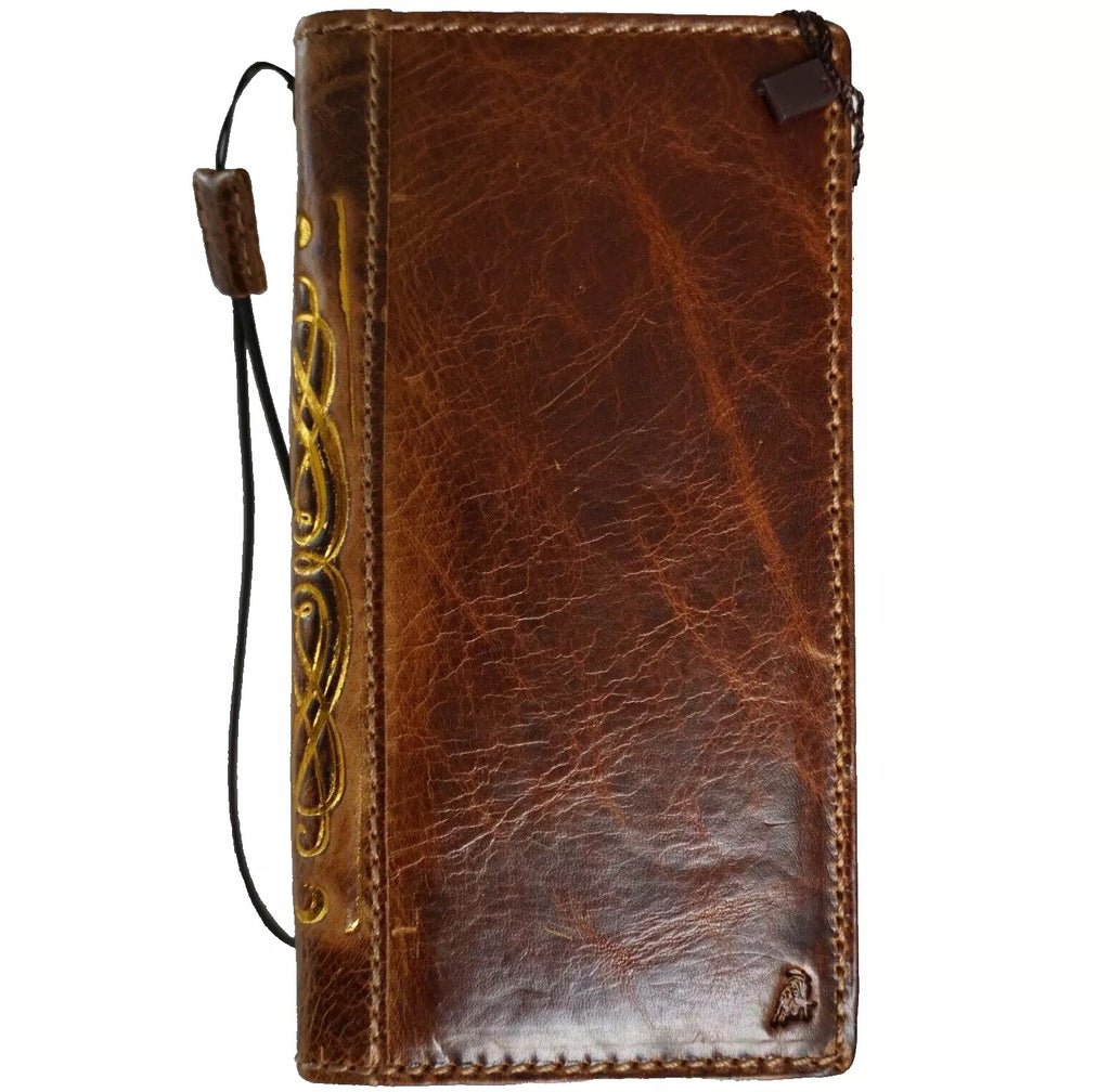 Handmade genuine leather Galaxy Z Fold 3-7 wallet case with double stitching and gold stamp from DAVISCASE.