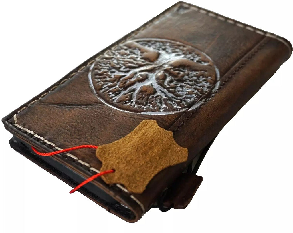 Genuine leather DAVISCASE phone case with Tree of Life embossing for Galaxy S and Z Fold series, featuring wallet and ultra edge design.