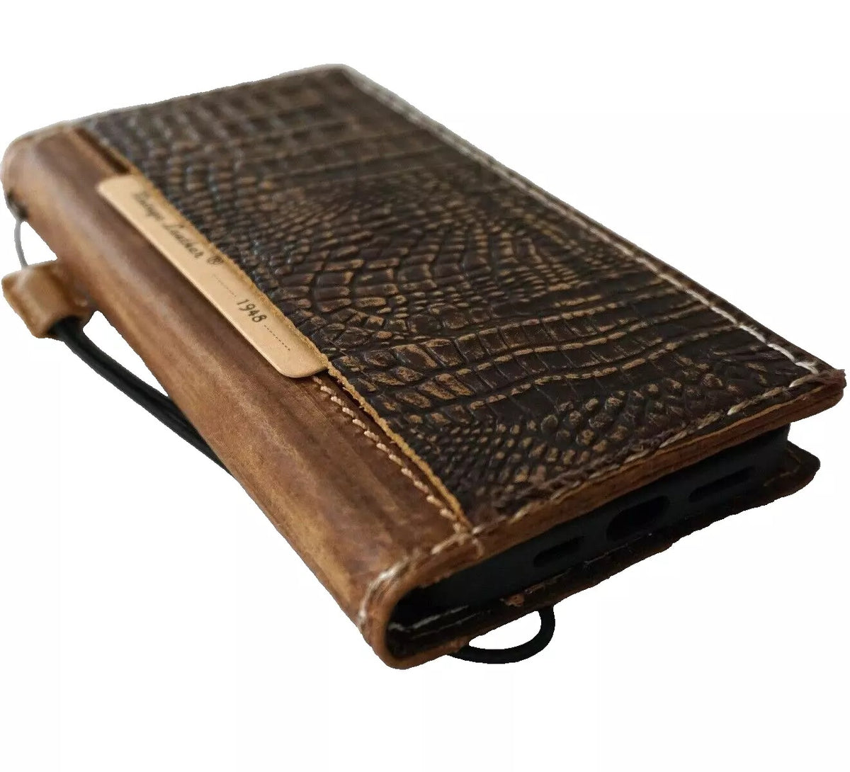 Genuine leather Galaxy S25 S24 Ultra Note Edge FE case with wallet design, croco texture, and DAVISCASE branding.
