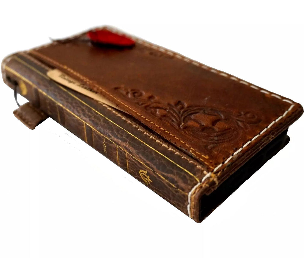 Handmade genuine leather phone case for iPhone 13-16 Pro Max and 8 Plus, featuring a wallet and sewing Bible design by DAVISCASE.
