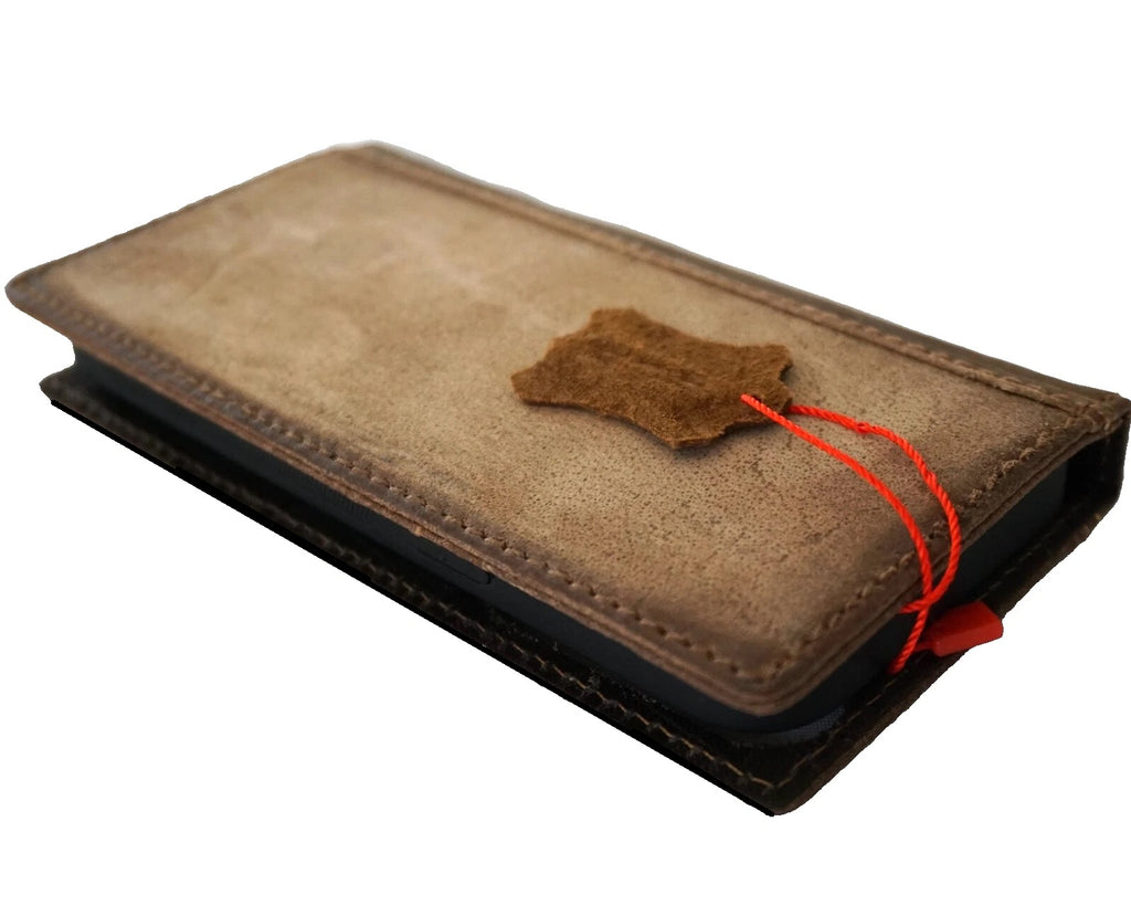 Handmade genuine leather phone case for iPhone 13-16 Pro Max with wallet, by DAVISCASE, featuring sewing details and removable design.