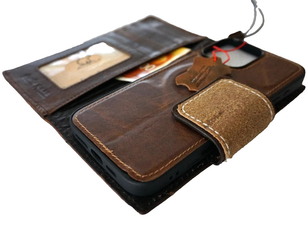 DavisCase genuine leather Galaxy S26/S25/S23/S24/S21/S22 Edge Ultra Note FE wallet case with magnetic closure and limited edition patches.