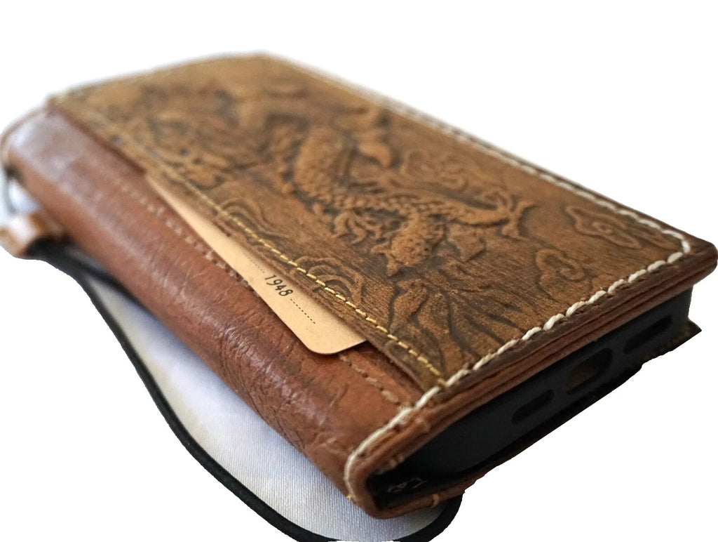 Genuine leather Galaxy S26 S25 S23 S24 Ultra Note Edge FE case with wallet, Z Fold cover, luxury dragon design by DAVISCASE