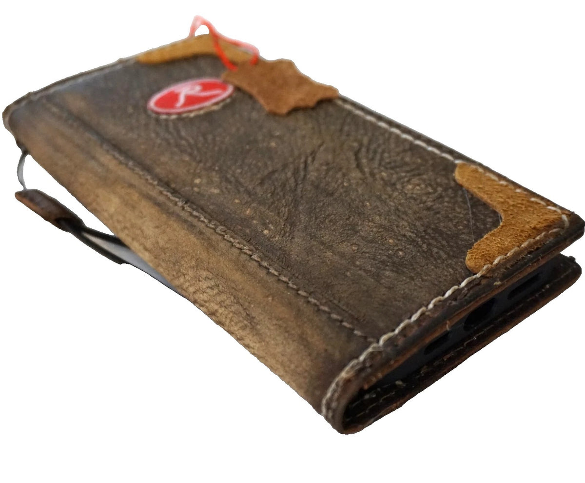 Handmade genuine leather case for Google Pixel phones, featuring a fold wallet cover by DAVISCASE, with card slots and slim design.