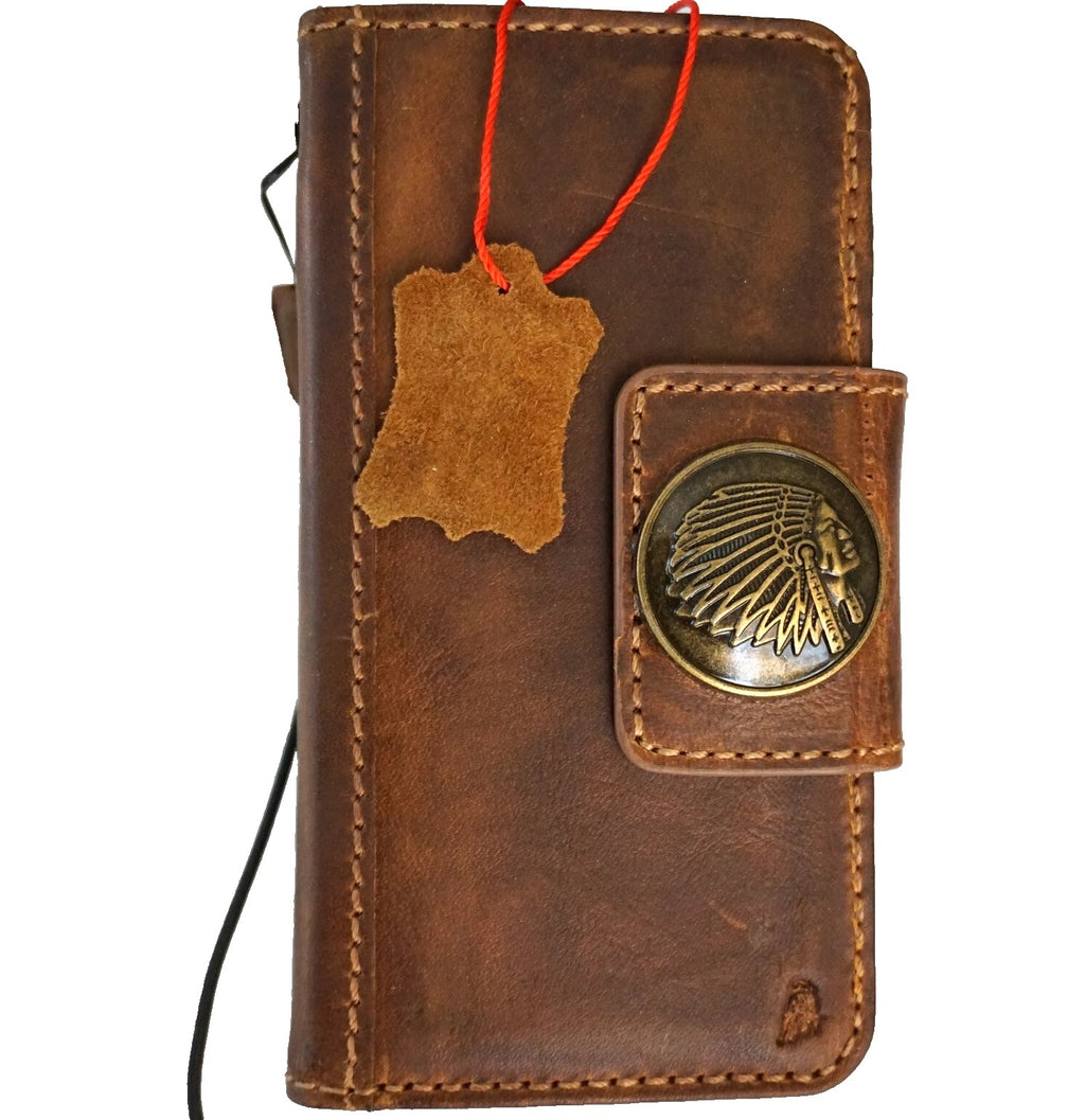 Genuine leather Galaxy S26 S25 S23 S24 Ultra Note Edge Z Fold 3 4 5 6 7 wallet case by DAVISCASE, featuring Indian cowboy design.
