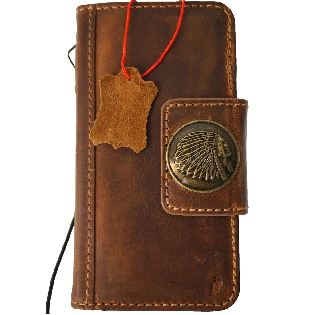 Handmade genuine leather wallet case for iPhone 11-16 Pro Max by DAVISCASE, featuring magnetic closure and Indian cowboy design.