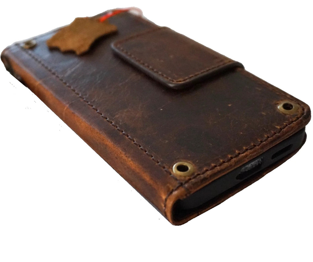 Handmade genuine leather phone case for Apple iPhone 12-17 Pro Max with magnetic closure and limited edition design by DAVISCASE.