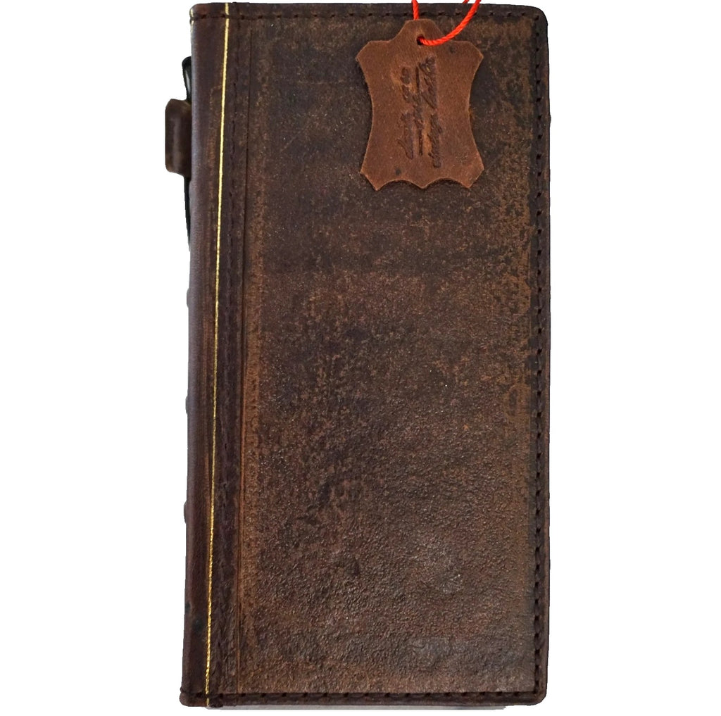 Handmade genuine leather phone case for Galaxy S series and Note Z Fold, with wallet design and coarse seam detail by DAVISCASE.
