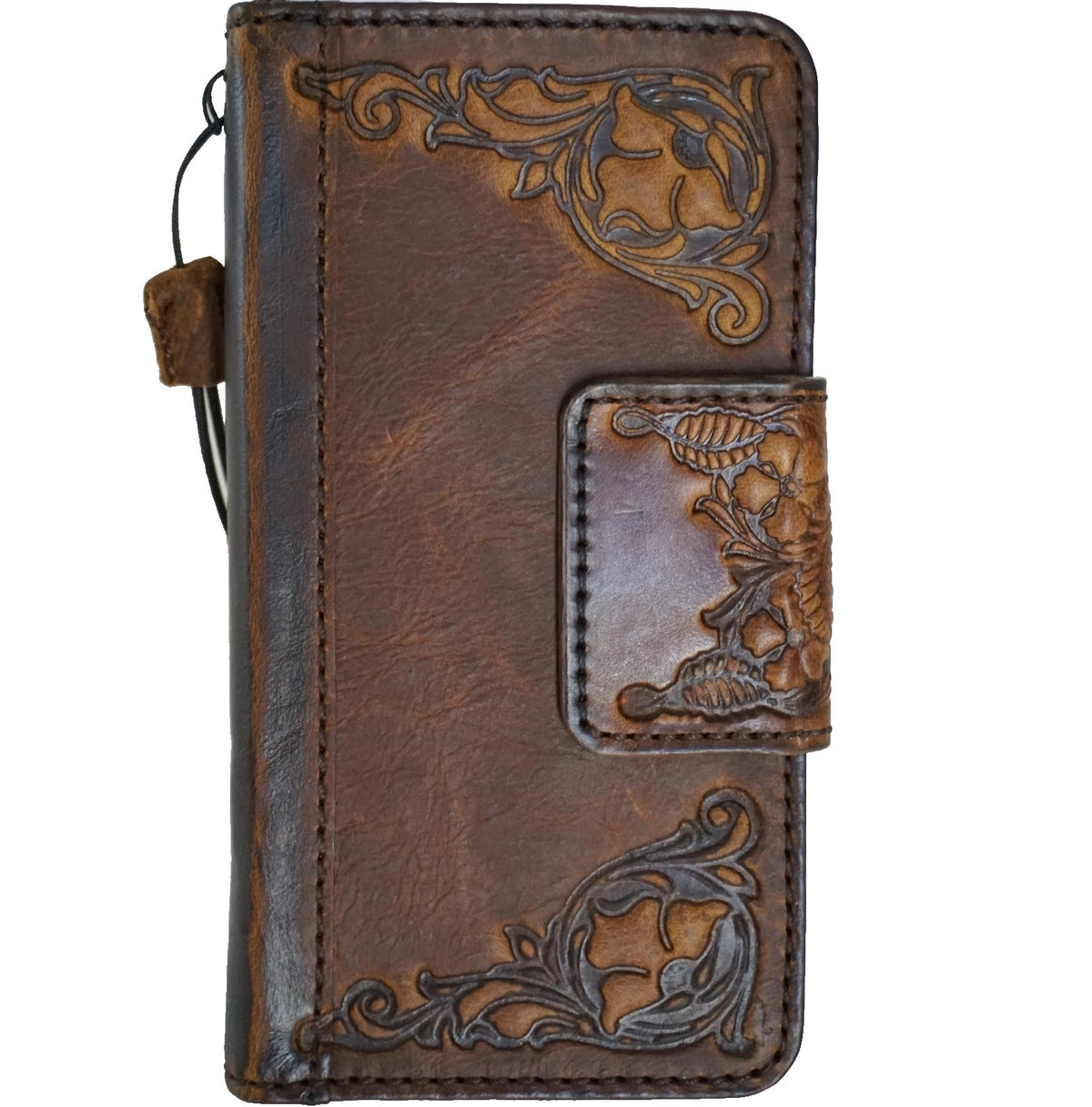 Handmade genuine leather phone case for Samsung Galaxy S24 to S26 and Note series, featuring wallet and hand-sewn details by DAVISCASE.