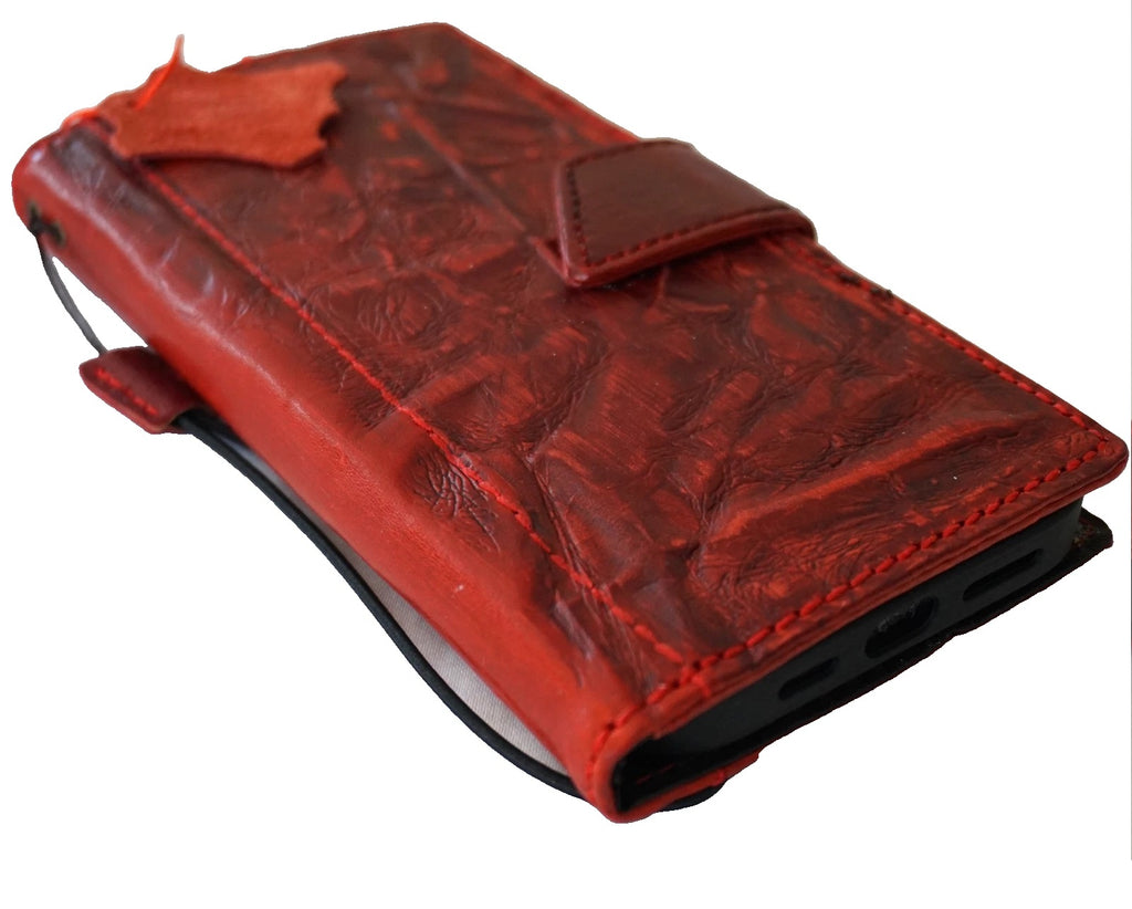 Red genuine leather phone case for iPhone 17, 14, 15 Pro Max, handmade vintage style wallet cover by DAVISCASE.