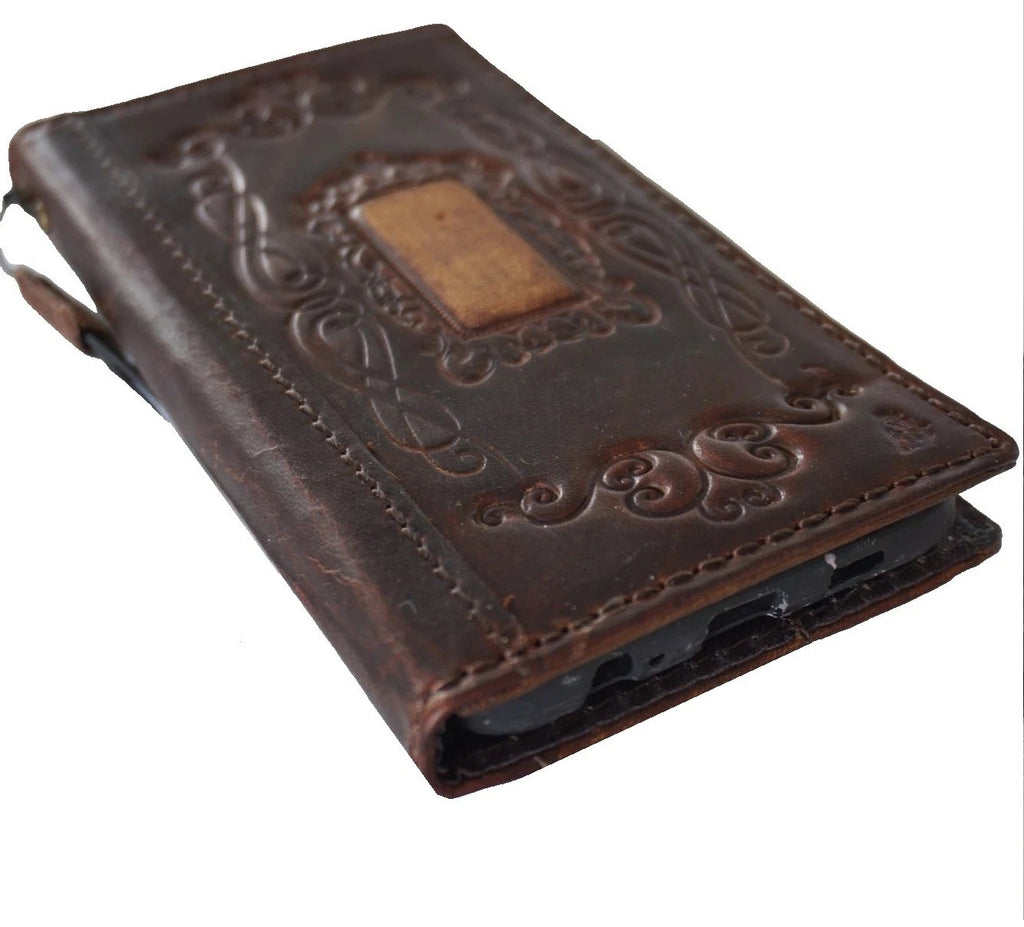 Genuine leather Bible book wallet case for Google Pixel 9, 10, 11 Pro XL by DAVISCASE, full grain oiled leather with card slots