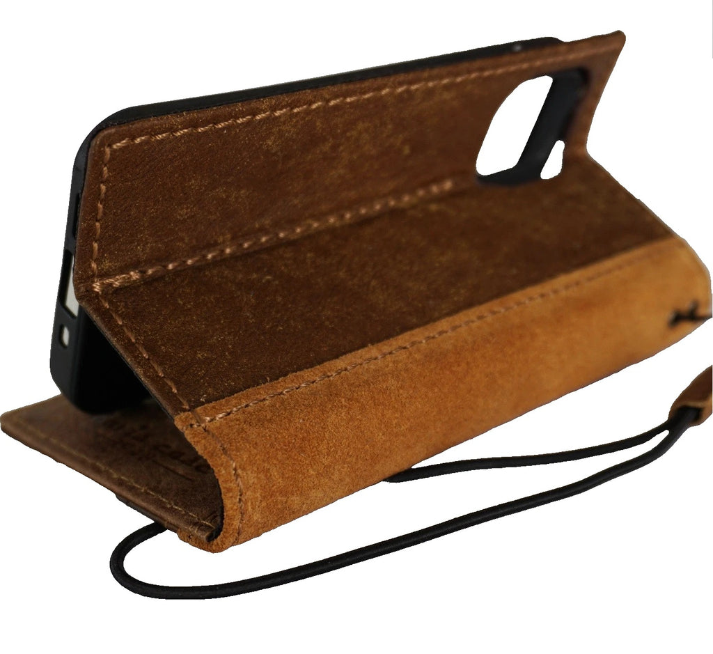 Handmade genuine leather phone case for Galaxy S26, S24, S25 Edge, Fold 3-7 Ultra, with wallet and credit card slots by DAVISCASE.