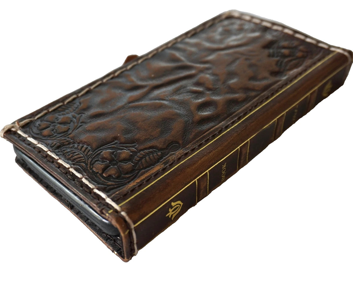 Handmade genuine leather phone case for Galaxy S26, S24, S25 Ultra, Z Fold 6/7, and Note FE by DAVISCASE, with wallet design.