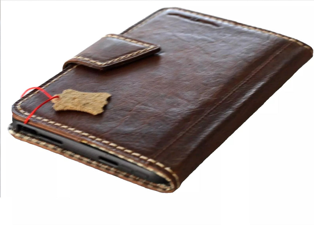 Genuine leather case for Apple iPad Mini 7 6 5 4 3 by DAVISCASE, handmade luxury cover in tan for 9.7-inch iPad Mini models.