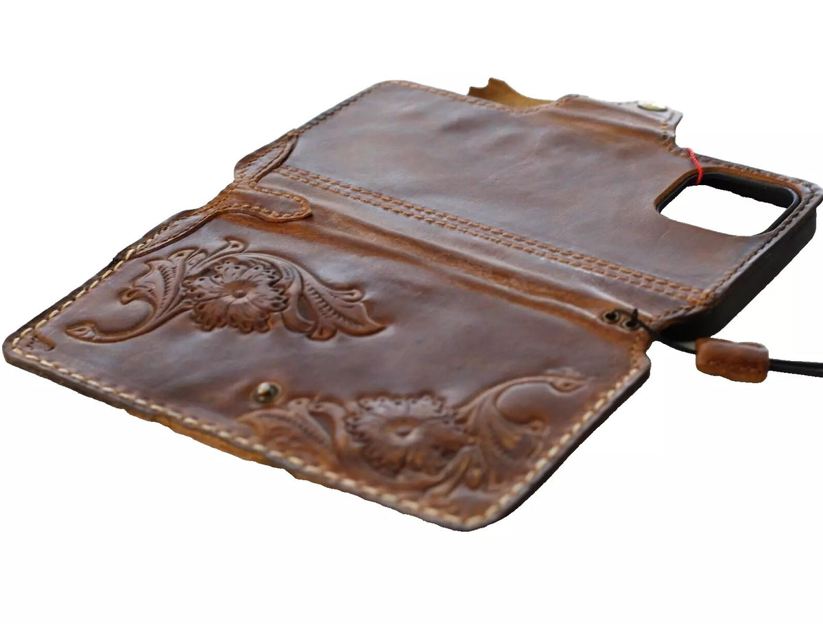 Handmade genuine leather phone case for iPhone 16, 12, 13, 14, 15 Pro Max, 8 Plus, SE by DAVISCASE, with wallet and book cover design.