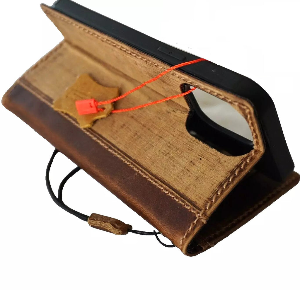Handmade genuine leather phone case for Apple iPhone 12-16 Pro Max and SE 2025, featuring a wallet book design by DAVISCASE.