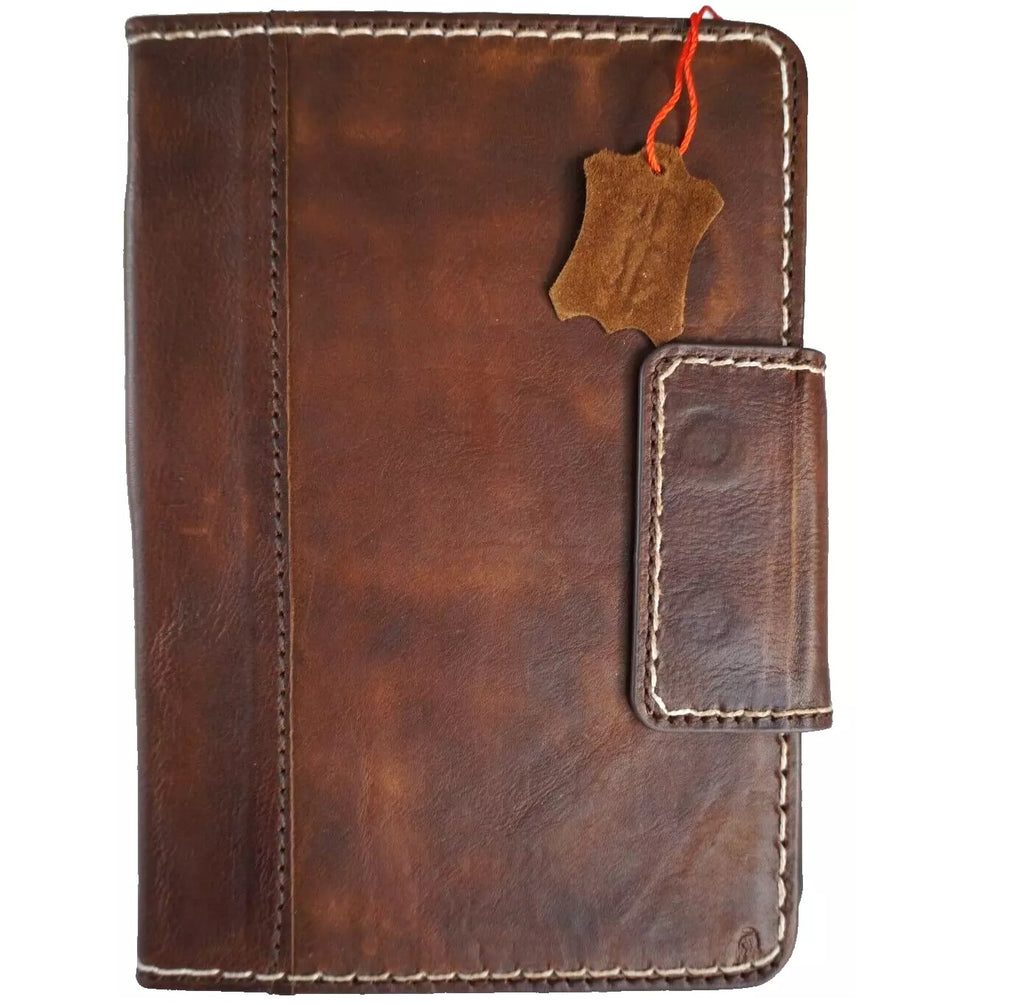 Handmade genuine leather case for Apple iPad Mini 6, 5, 4, 3 Pro cover by DAVISCASE, showcasing a stylish, handcrafted design.