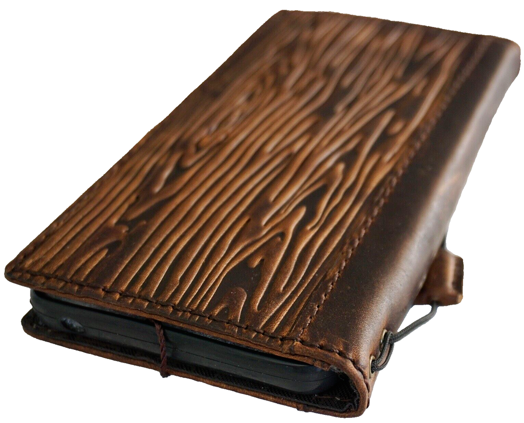 Handmade DAVISCASE genuine leather phone case for iPhone 12 to 17 Pro Max with shark wood style, wallet, and credit card slots.
