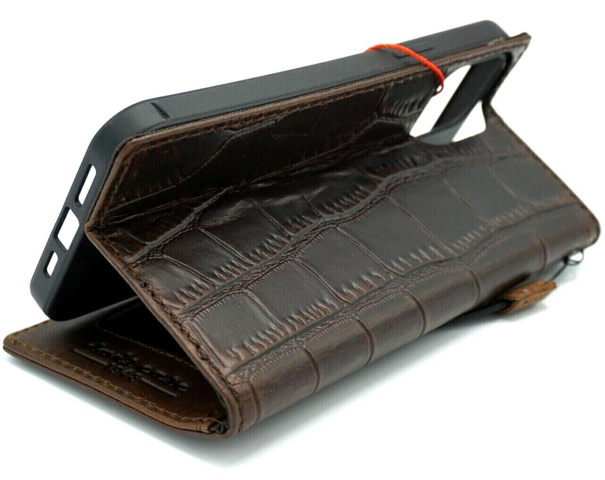 Handmade genuine leather phone case for Galaxy S series and Z Fold, with crocodile texture and wallet-style design by DAVISCASE.