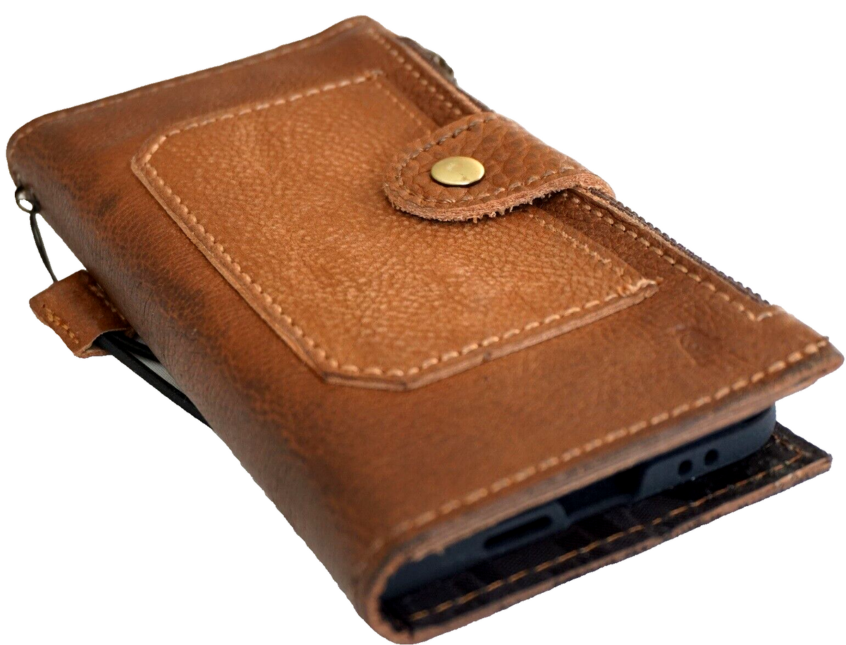 Genuine leather Google Pixel Fold case by DAVISCASE featuring wallet design, stand, zipper closure, and wireless charging compatibility.