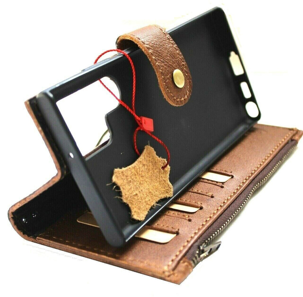 Handmade genuine leather phone case by DAVISCASE for Galaxy S26, S25 Ultra, Z Fold 4-7, with zipper and wallet features.