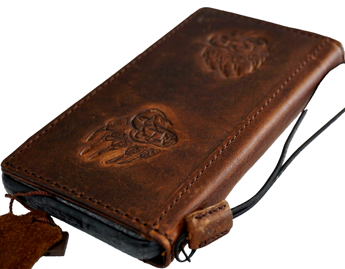 Handcrafted genuine leather phone case for iPhone 11-15 Pro Max, vintage bear paw style with credit card slots from DAVISCASE.