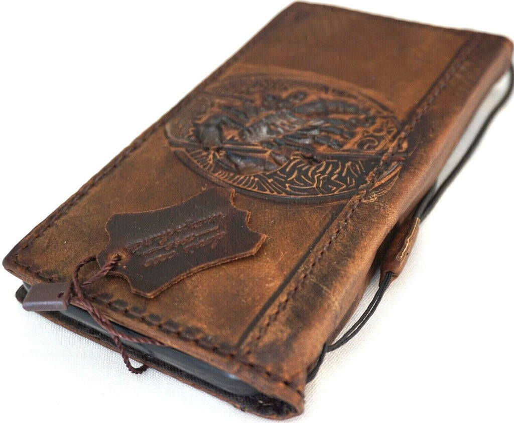 Handmade genuine leather wallet book case for Galaxy Z Fold 3-8, crafted with oiled scorpion design by DAVISCASE.