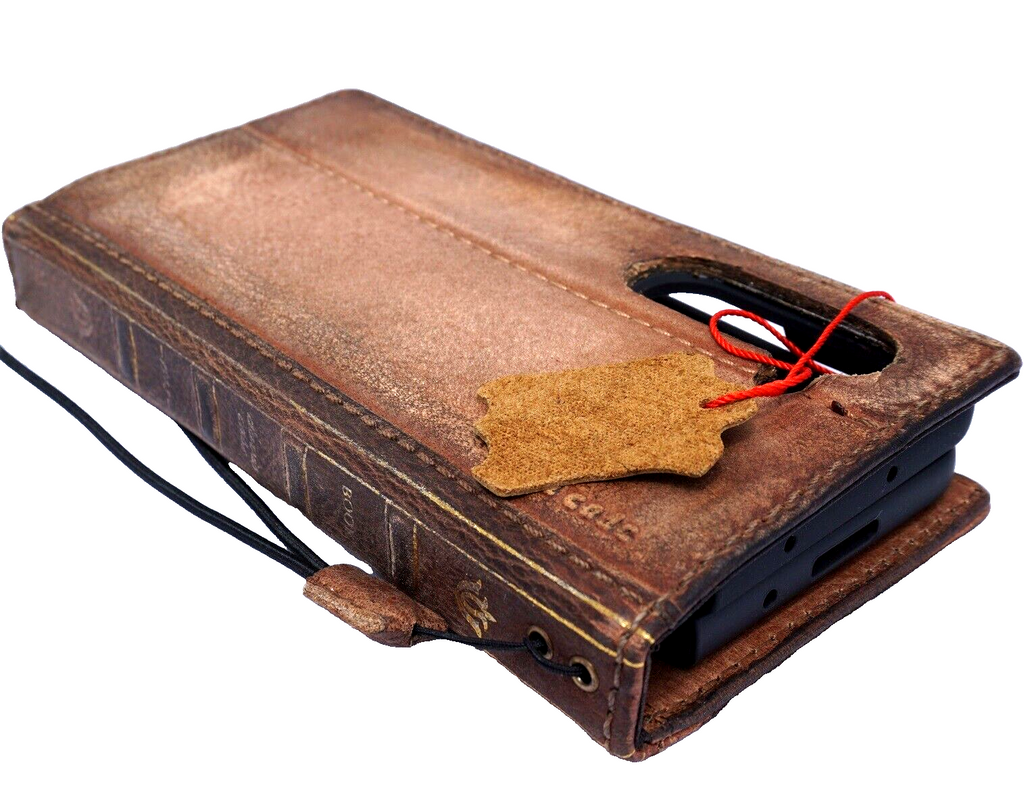 Handmade genuine leather phone case for Galaxy S24, S25, S26 Ultra with wallet and Bible book design, by DAVISCASE.