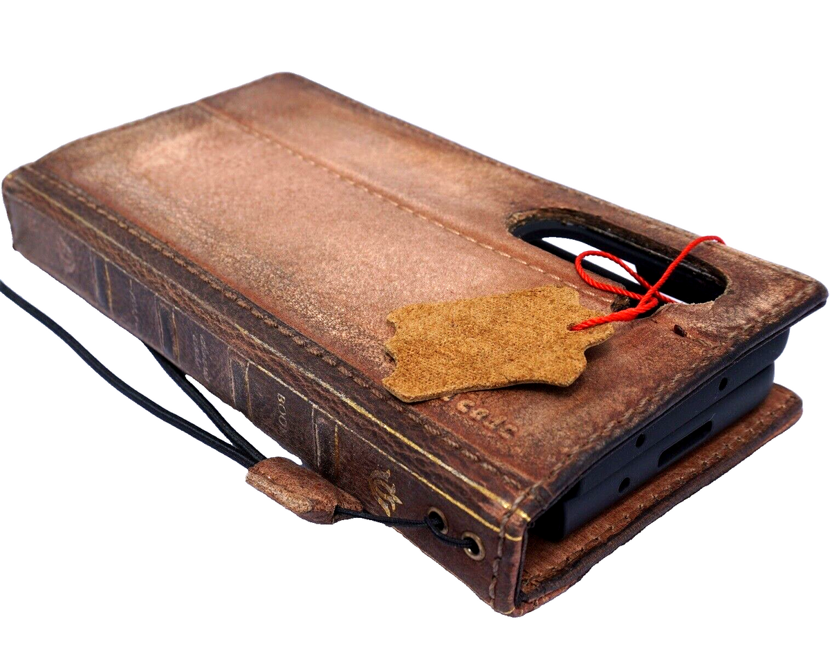 Handmade genuine leather phone case for Galaxy S24, S25, S26 Ultra with wallet and Bible book design, by DAVISCASE.