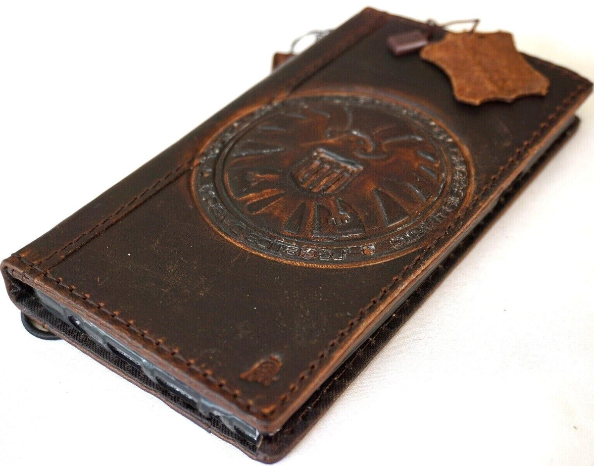 Handmade genuine leather phone case for iPhone 11-15 Pro Max, vintage style with credit card slots, crafted by DAVISCASE.