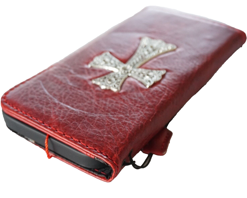 Handmade genuine leather phone case for Samsung Galaxy S24 Ultra by DAVISCASE with magnetic closure and red wine color.