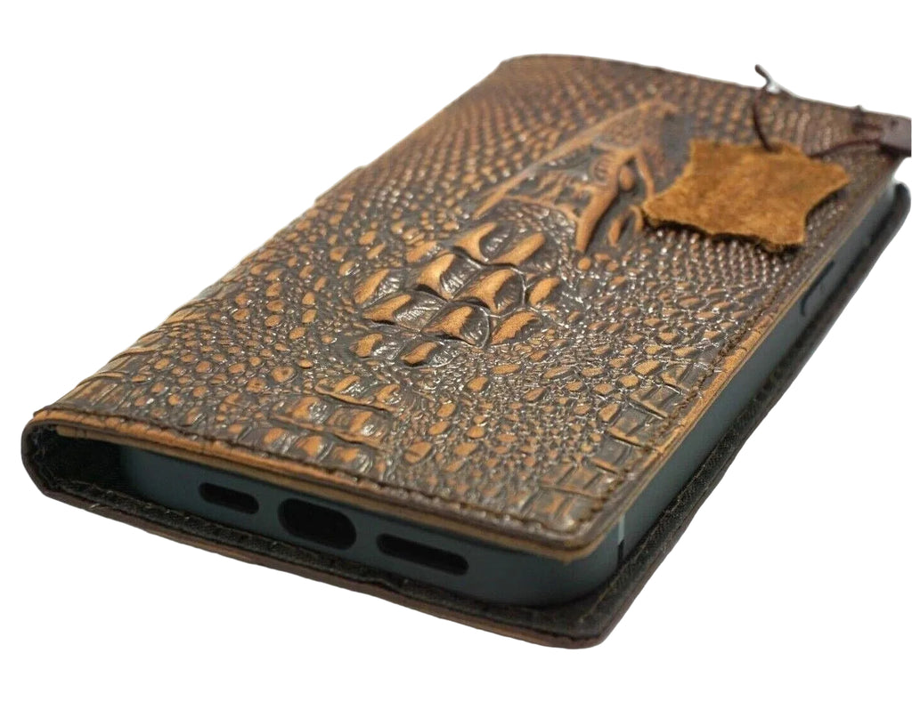 Handmade genuine leather wallet case for Galaxy Z Fold 3-7, vintage crocodile style, with credit card slots, by DAVISCASE.