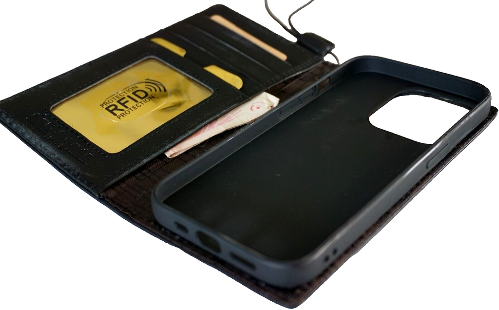 Handmade genuine leather wallet case for Galaxy Z Fold 3-7, crocodile style, by DAVISCASE, featuring luxury premium leather design.