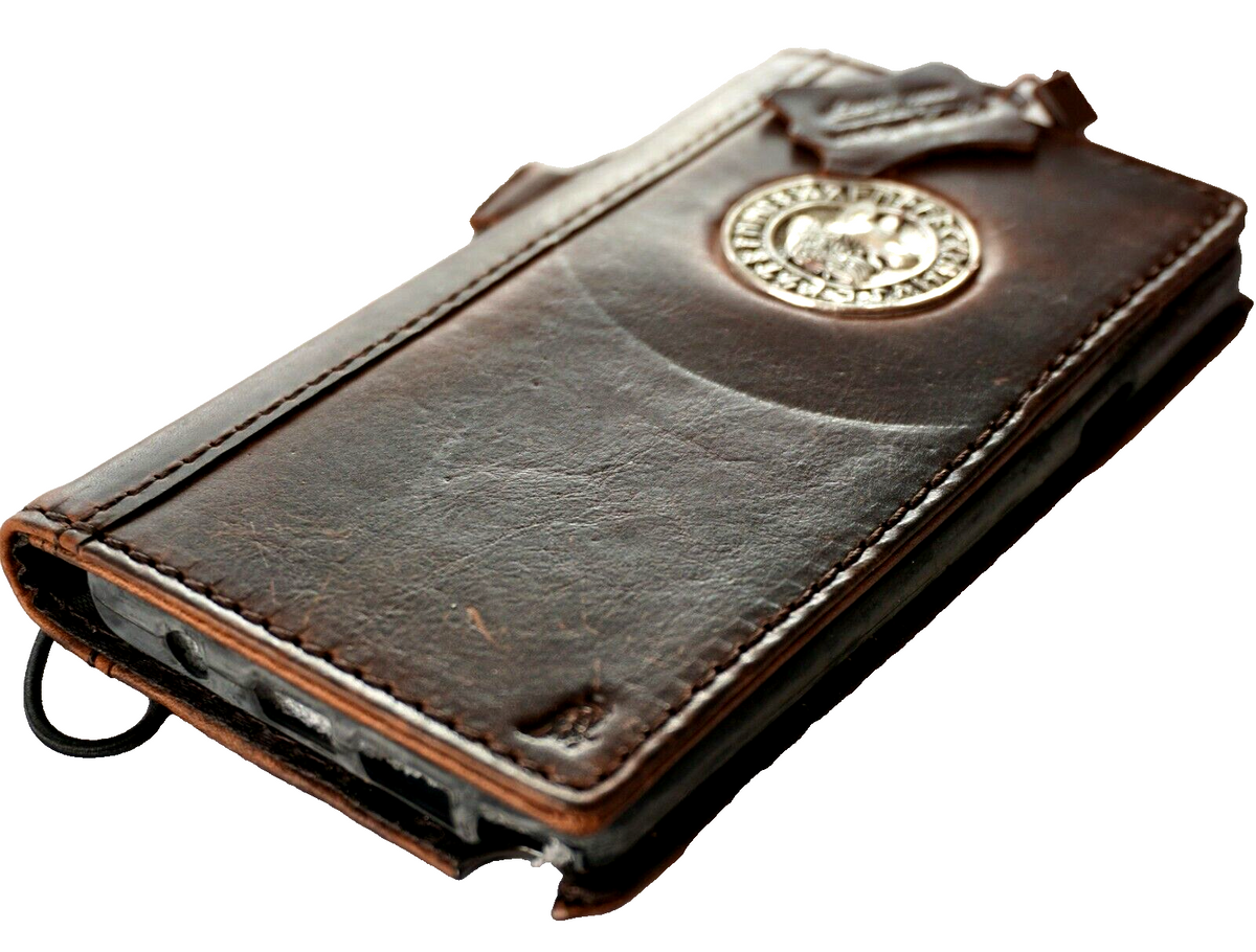Handmade genuine leather phone case for Samsung Galaxy S22, S21, Z Fold 3, 4, 5 with wallet cover, by DAVISCASE.