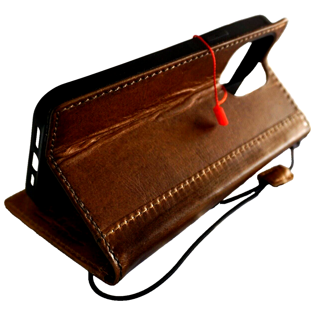 Handmade leather phone case for Galaxy S22, S21, A71, A51, and more by DAVISCASE with vintage art wallet design and full grain leather.